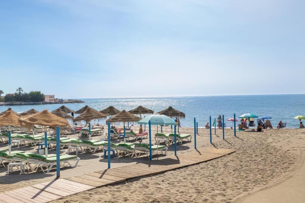 Apartment Beautiful 2br - 20 Meters From - In Center